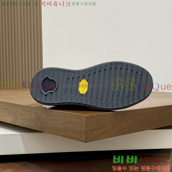 ���� ��**�� ����Ŀ�� MO522089-4