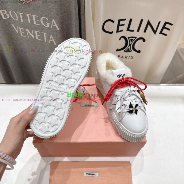 ���� �̿�̿� �þ �� ����Ŀ�� 34MU2610214-3