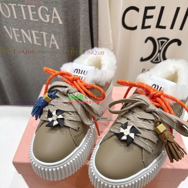 ���� �̿�̿� �þ �� ����Ŀ�� 34MU2610214-2