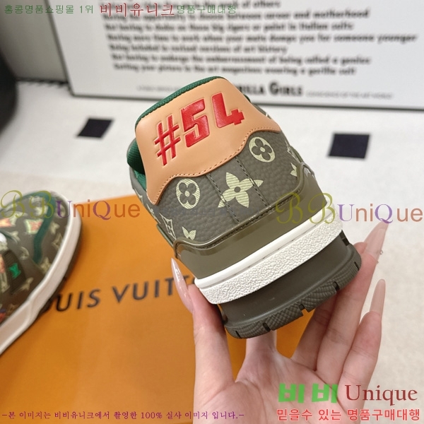 �ְ��� ���� ���̺��� ����Ŀ�� LV0822701-4